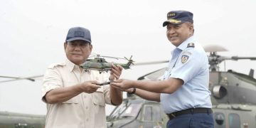 Menhan Prabowo Serahkan 8 Heli Airbus H225M ke TNI AU