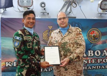 Luar Biasa! KRI Frans Kaisiepo-368 Dianugerahi Letter of Commendation Dalam Transfer of Authority Ke KRI Diponegoro-365