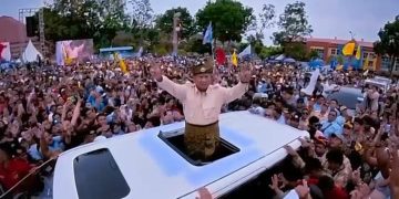 Prabowo Disambut Puluhan Ribu Relawan di kota Batam