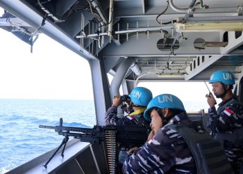 Antisipasi Ancaman Saat Melintasi Kawasan Rawan Serangan, KRI Frans Kaisiepo-368 Laksanakan Peran Jaga Perang