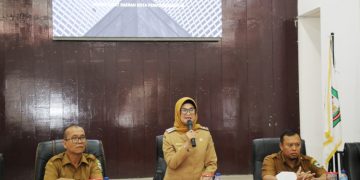 Pimpinan OPD dan BUMD Pematangsiantar Paparkan Perjanjian Kinerja 2024 di Hadapan Walikota