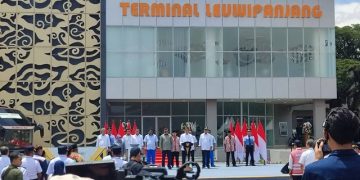 Jokowi Resmikan Terminal Leuwipanjang Senilai 70 Miliar