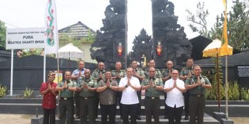 Pangdam XVIII Kasuari Sambut Hangat Kunker Waka BIN Ke Makodam
