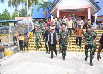 Hadiri HUT 169 PI, Pangdam XVIII Kasuari Ajak Masyarakat Bangun Tanah Papua