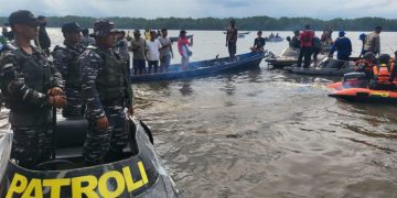TNI AL Bersama Tim SAR Gabungan Berhasil Evakuasi Korban Terkaman Buaya di Kumai