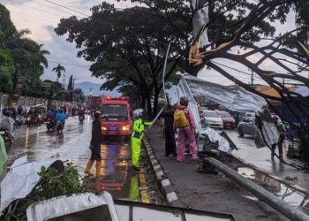 493 Rumah Warga Kabupaten Bandung Rusak Akibat Angin Puting Beliung