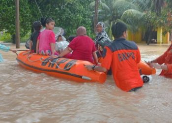 Tiga Orang Meninggal Dunia Pasca Banjir dan Longsor di Padang Pariaman