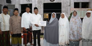 Awali Safari Ramadhan, Wali Kota Serahkan Dana Hibah Pemko Pematangsiantar Untuk Pembangunan Masjid