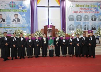 Hadiri Penahbisan 10 Pendeta GKPS, Wali Kota Pematangsiantar Harap Kehidupan Gereja Lebih Baik lagi