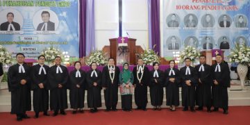 Hadiri Penahbisan 10 Pendeta GKPS, Wali Kota Pematangsiantar Harap Kehidupan Gereja Lebih Baik lagi
