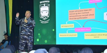 Pesantren Kilat di KRI TNI AL, Generasi Muda Harus Terampil Dan Disiplin
