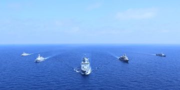 KRI DPN-365 Bersama Seluruh Unsur MTF 448 UNIFIL Laksanakan Latihan Manuver di Laut Mediterania