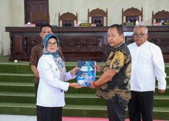 Walikota Pematangsiantar Sampaikan Nota LKPj di Rapat Paripurna I Tahun 2024