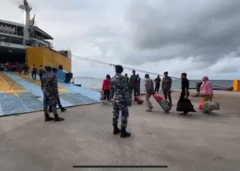 Tingkatkan Kelancaran Arus Mudik Lebaran, TNI AL Laksanakan Pengamanan Di Labuan Bajo