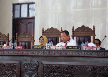 Walikota Hadiri Penyampaian Pemandangan Umum Fraksi DPRD Pemtangsiantar atas LKPJ Walikota TA 2023