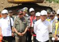Kepala BNPB Dampingi Menko PMK Tinjau Longsor Di Tol Bocimi