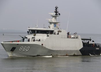 Dua Kapal Perang TNI AL Asah Naluri Tempur Di Laut