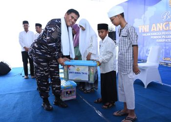 Wujud Komitmen TNI AL, Kasal Resmikan Gedung Mustafa Asmirah Dan Baksos Di Jawa Barat