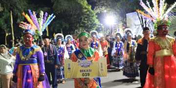 Kota Bekasi Meriahkan Pawai Budaya Rakernas Apeksi 2024