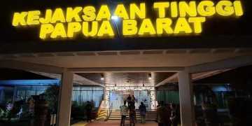 Terduga Korupsi Pembangunan Kantor Dinas Perumahan Papua Barat Ditahan Kejaksaan