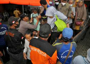 Menyaksikan Kegigihan Kaum Lansia Ikuti Evakuasi Mandiri di Kaki Gunungapi Merapi