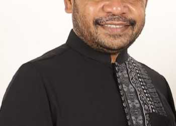 Roni Mambrasar, salah satu pengusaha asli Papua di Manokwari, provinsi Papua Barat//GRW