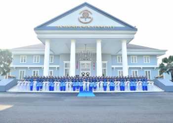 KASAL PIMPIN PENUTUPAN PENDIDIKAN TARUNA AKADEMI TNI AL ANGKATAN KE-69 TAHUN 2024