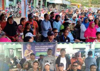 Ketua Tim Badan Pemenangan Li Claudia (BPC) Calon Wakil Walikota Batam Meriahkan Acara Senam Zumba