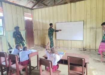 Cerdaskan Generasi Bangsa, TNI Mengajar SD YPPK Bori Timur Maybrat