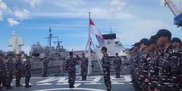 KRI REM-331 BERTOLAK DARI PEARL HARBOR MENUJU TANAH AIR
