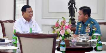 KASAL HADIRI RAPAT TERBATAS BERSAMA PRESIDEN RI DI ISTANA KEPRESIDENAN