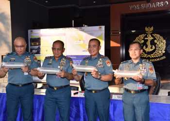 TNI AL KEMBALI GAGALKAN PENYELUNDUPAN 284.692 BENIH BENING LOBSTER SENILAI 37 MILYAR