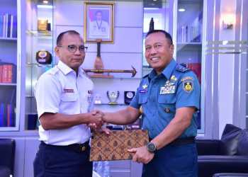 TNI AL Perpanjang Perjanjian Kerjasama dengan PT KAI