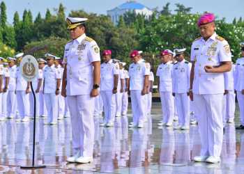 Menyambut HUT Ke-79 TNI AL, Kasal Pimpin Ziarah Ke Taman Makam Pahlawan Nasional