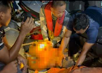 TNI AL Berhasil Evakuasi Korban Kapal Nelayan Terbakar di Perairan Muara Pegah Kaltim