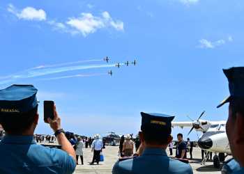 Wakasal Hadiri Bali International Airshow 2024, Rajawali Laut Flight Tampil Memukau