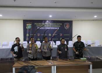 Polres Metro Bekasi dan Pj. Wali Kota Bekasi Gelar Konferensi Pers Terkait Perkembangan Investigasi Penemuan 7 Mayat Di Kali Bekasi