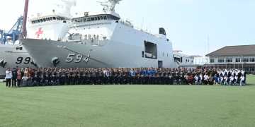 Guna Memujudkan Generasi Muda Cinta Bahari, TNI AL Gelar Sailing Camp Dengan KRI Semarang-594 Ke Pulau Payung, Kepulauan Seribu