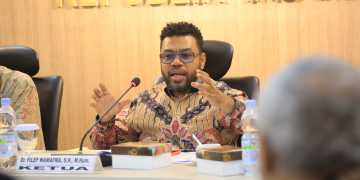 Filep Wamafma : Peran DPD RI Tangani Masalah Pendidikan di Indonesia