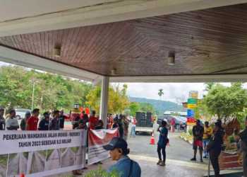 Soal Dugaan Korupsi Proyek Jalan di Bintuni, PARJAL Demo di Kejati Papua Barat