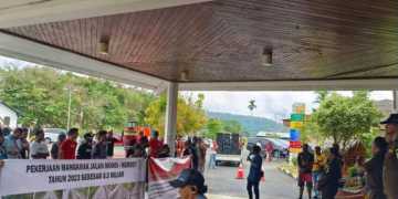 Soal Dugaan Korupsi Proyek Jalan di Bintuni, PARJAL Demo di Kejati Papua Barat