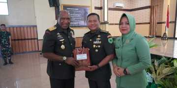 Pangdam XVIII Kasuari Pimpin Penyerahan Jabatan dan Pelepasan Asrendam