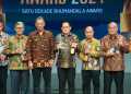 Pemerintah Provinsi Jawa Timur Kembali Raih Tiga  Penghargaan