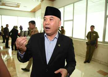 KPK Panggil Heri Gunawan dan Satori Dalam Kasus Korupsi Dana CSR BI