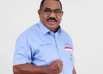 Ferry Auparay, anggota DPR provinsi Papua Barat