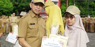 Pj. Wali Kota Bekasi Beri Apresiasi Kepada Calon PPPK Peraih Nilai Ukom Tertinggi