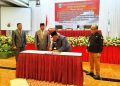 DPR Tetapkan Dominggus dan Lakotani sebagai Gubernur-Wagub Papua Barat