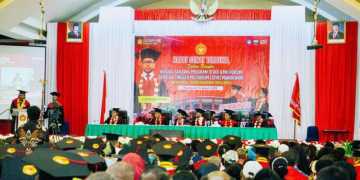STIH di Manokwari Papua Barat Wisuda 152 Sarjana, Ini Pesan Filep Wamafma