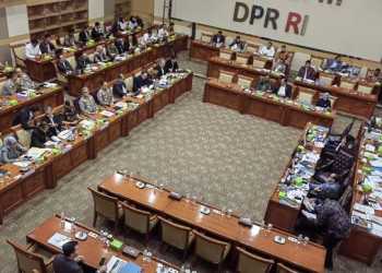 Komisi III DPR Gelar Rapat dengan Seluruh Mitra Kerja Bahas Efisiensi Anggaran