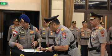 BRIGJEN. POL. ASEP SAFRUDIN RESMI JABAT KAPOLDA KEPRI, GANTIKAN IRJEN. POL. YAN FITRI HALIMANSYAH